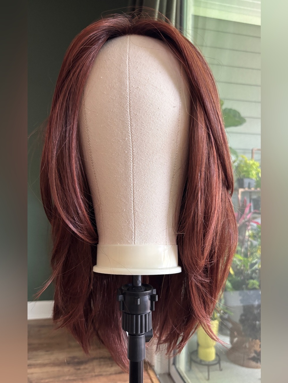 TressAllure Sensational Wig in Chestnut (33/130R)